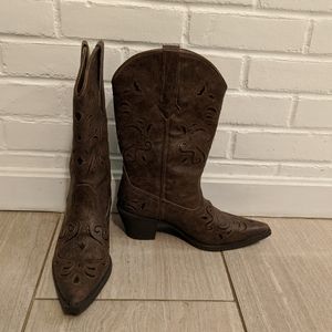 Roper cowboy boots